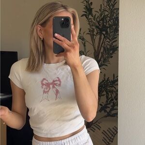 Altard state bow tee